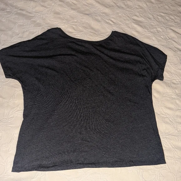 Better then yesterday Logo drapy Tshirt - Picture 4 of 4